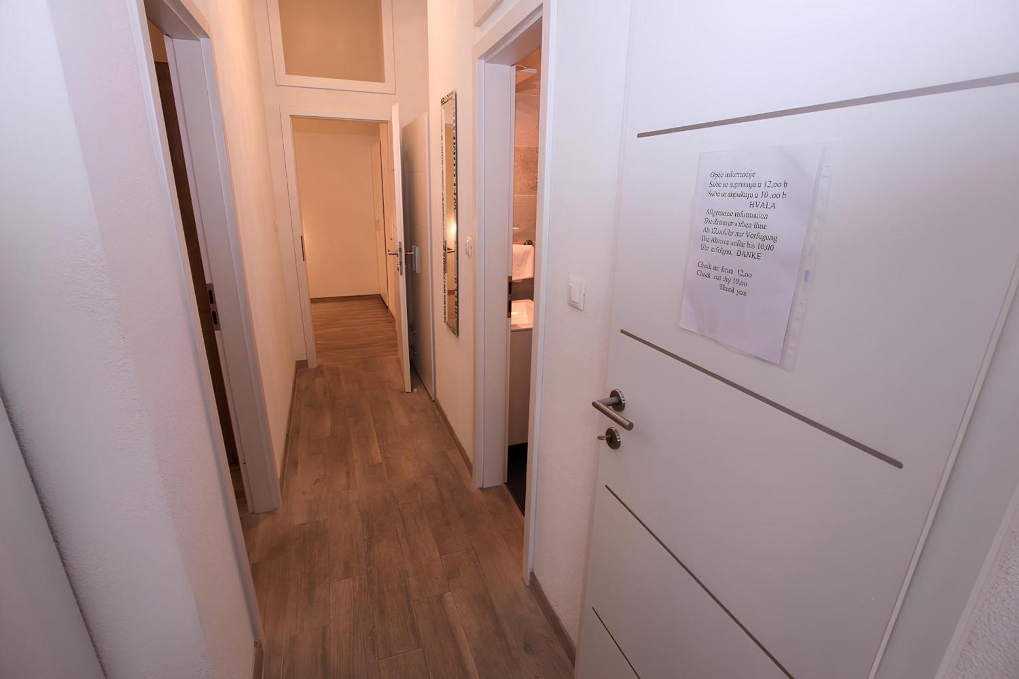 Accommodation Ventus Baska Voda Luaran gambar