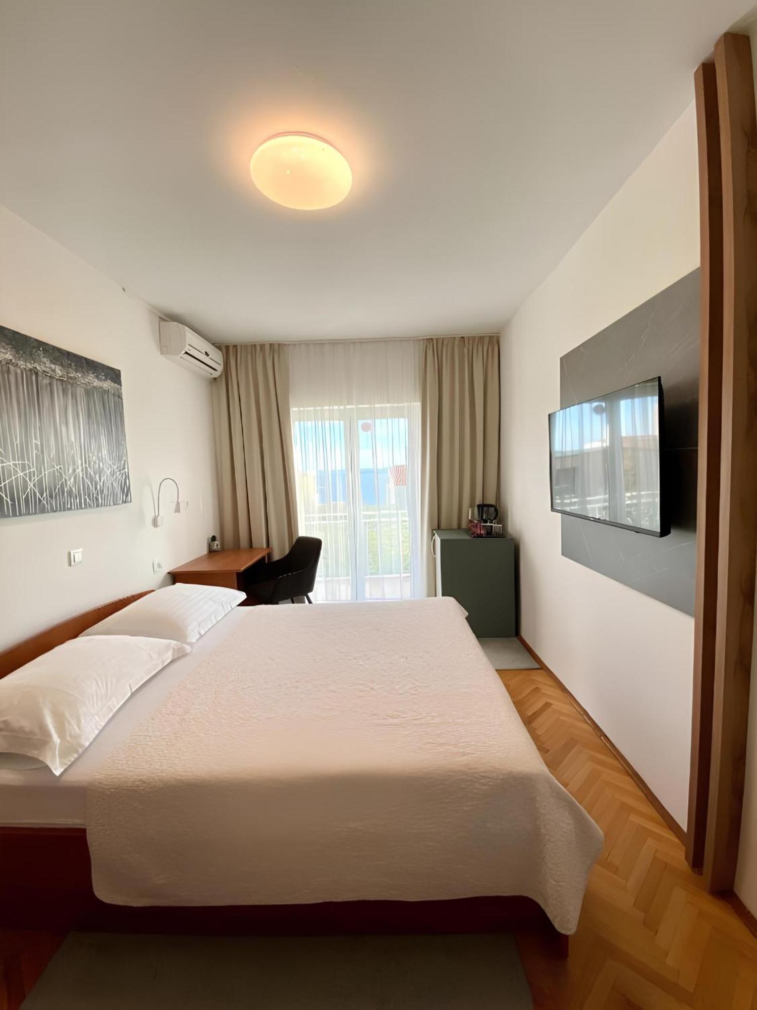Accommodation Ventus Baska Voda Luaran gambar